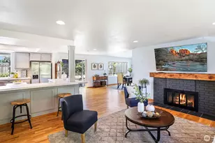 13735 SE 172nd St, Renton, WA 98058 - Photo 4