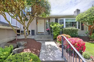 13735 SE 172nd St, Renton, WA 98058 - Photo 2