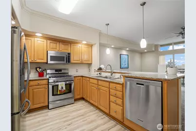 320 E 32nd Street #105, Tacoma, WA 98404 - Photo 4