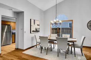 20310 Hollyhills Dr NE, Bothell, WA 98011 - Photo 6