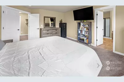 1615 Riddell Avenue NE, Orting, WA 98360 - Photo 16