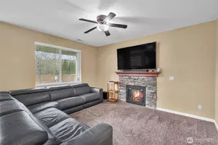 1615 Riddell Ave NE, Orting, WA 98360 - Photo 10