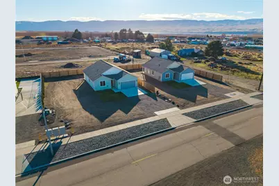 608 4th Street, Mattawa, WA 99349 - Photo 2
