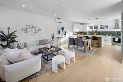 6014 35th Avenue NE, Seattle, WA 98115 - Photo 2