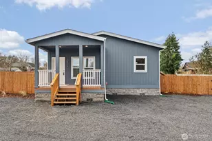 1257 SW Elzina St, Chehalis, WA 98532 - Photo 2