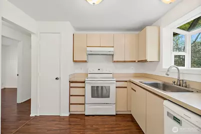 1630 S Verde Street S, Tacoma, WA 98405 - Photo 12