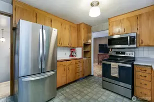 24007 44th Ave W, Mountlake Terrace, WA 98043 - Photo 16