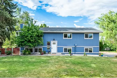 1312 4th Street, Wenatchee, WA 98801 - Photo 2