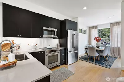 1301 E 31st Avenue S, Seattle, WA 98144 - Photo 12