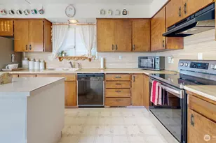 822 SE 12th St, College Place, WA 99324 - Photo 12