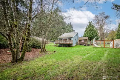 406 E Madrona Boulevard NW, Lakebay, WA 98349 - Photo 2