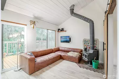 406 E Madrona Drive, Herron Island, WA 98349 - Photo 8