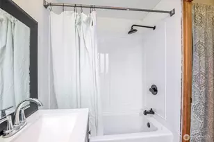 406 E Madrona Dr, Herron Island, WA 98349 - Photo 18