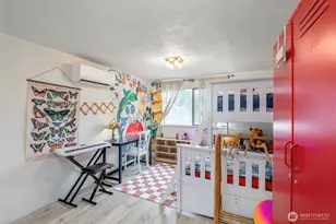 406 E Madrona Dr, Herron Island, WA 98349 - Photo 10