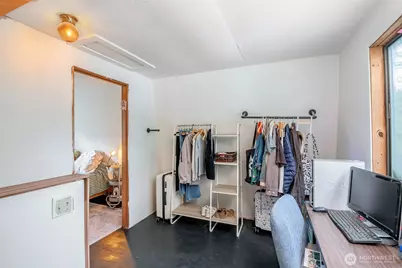 406 E Madrona Drive, Herron Island, WA 98349 - Photo 14