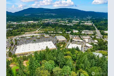 22651 SE 56th Street, Issaquah, WA 98029 - Photo 32