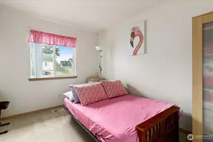 727 SW Ottercrest St, Oak Harbor, WA 98277 - Photo 18