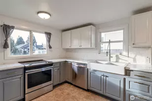 628 Jameson St, Sedro Woolley, WA 98284 - Photo 8
