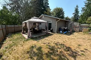 12119 SE 319th Pl, Auburn, WA 98092 - Photo 14