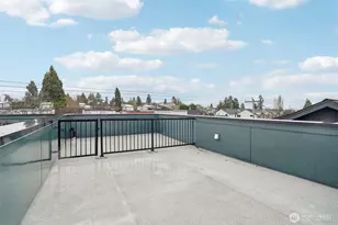 3817B California Ave SW, Seattle, WA 98116 - Photo 22