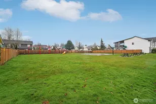 17903 68th Ave E, Puyallup, WA 98375 - Photo 32