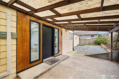 1406 Shattuck Avenue S, Renton, WA 98055 - Photo 20