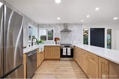 1406 Shattuck Avenue S, Renton, WA 98055 - Photo 8