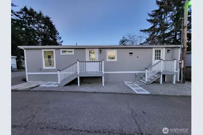 1660 S 333rd Street #36, Federal Way, WA 98003 - Photo 2