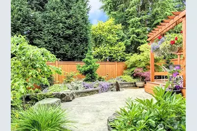 12867 NE 197th Place, Woodinville, WA 98072 - Photo 2