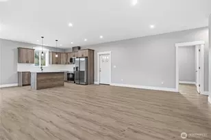 6473 Watson Loop, Maple Falls, WA 98266 - Photo 4