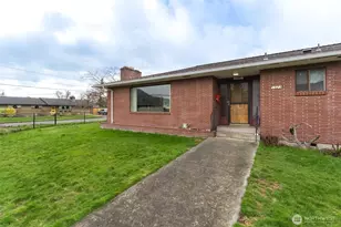 1523 S 15th St, Mount Vernon, WA 98274 - Photo 2