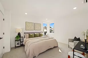 12037 C Fremont Ave N, Seattle, WA 98133 - Photo 6