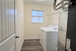 10705 36th St E, Edgewood, WA 98372 - Photo 28