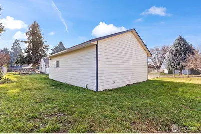 2609 Cascade Road, Yakima, WA 98901 - Photo 30