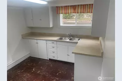 224 W Apple Street, Omak, WA 98841 - Photo 16