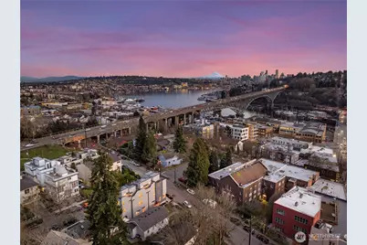 724 N 36th Street, Seattle, WA 98103 - Photo 34