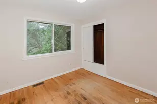 1540 Puget Dr E, Port Orchard, WA 98366 - Photo 20