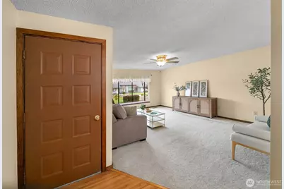 1310 Castlerock Avenue #9, Wenatchee, WA 98801 - Photo 10