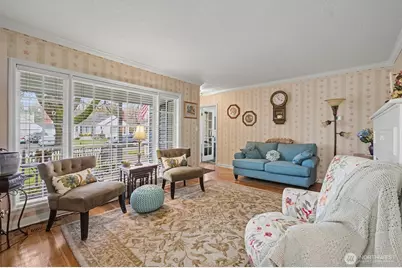 1414 19th Avenue, Longview, WA 98632 - Photo 4