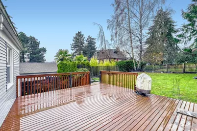 3246 W Viewmont Way W, Seattle, WA 98199 - Photo 28