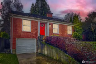 3246 W Viewmont Wy W, Seattle, WA 98199 - Photo 4