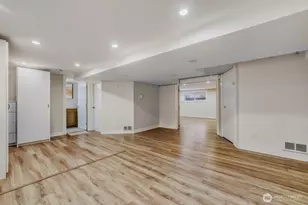 3246 W Viewmont Wy W, Seattle, WA 98199 - Photo 24