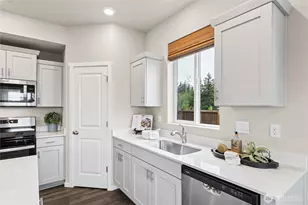 28015 74th Ave NW, Stanwood, WA 98292 - Photo 10