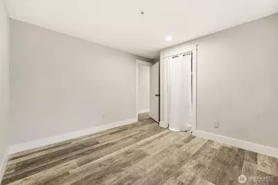 1307 251st Avenue SE, Sammamish, WA 98075 - Photo 14