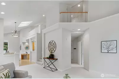 120 Newport Way NW #9, Issaquah, WA 98027 - Photo 14