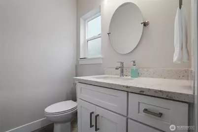 138 Blackfish Court, Bremerton, WA 98310 - Photo 16