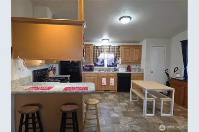 51103 Lawson Street, Milton-Freewater, OR 97862 - Photo 2