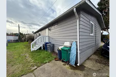 2304 A Street SE #36, Auburn, WA 98002 - Photo 2