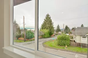 10202 44th Ave SW, Seattle, WA 98146 - Photo 22