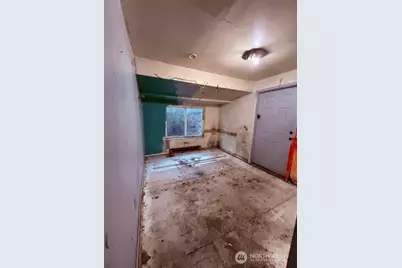 8915 10th Avenue S, Seattle, WA 98108 - Photo 16